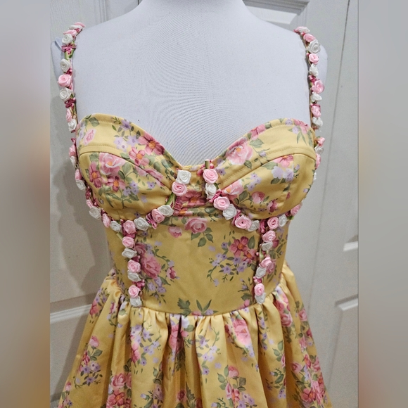 Dolls Kill Sugar Thrillz Yellow Floral Princess Party Mini Dress S - Picture 3 of 14